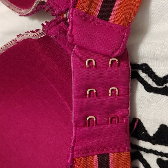 🥰GUC Victoria's Secret Very Sexy Lightly Lined Plunge & Hi-Waist Cheeky, 34B/SM - Picture 13 of 16